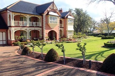 A-beautiful-garden-from-the-Sydney-Hills-Garden-Competition.jpg